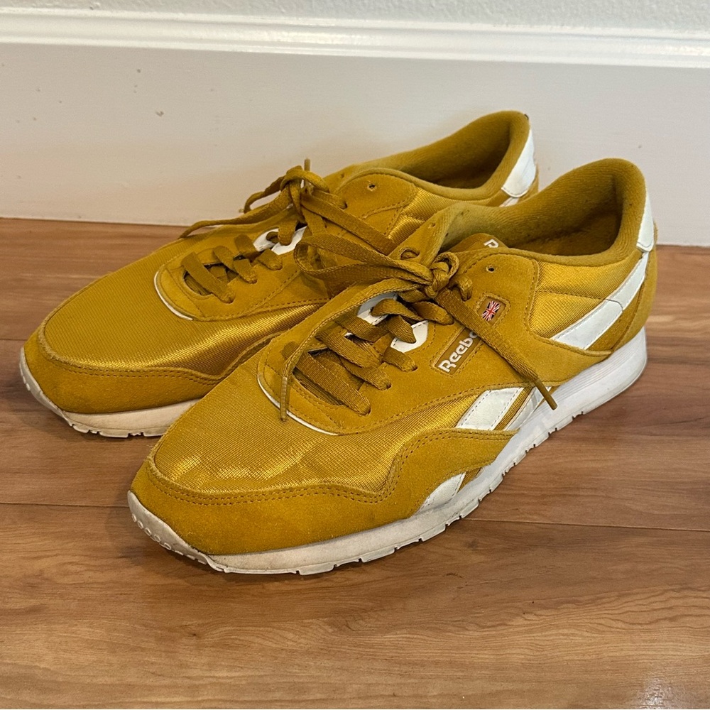 Reebok Classic Nylon Sneakers Mustard Yellow Suede Mesh Men’s Size 11 Retro